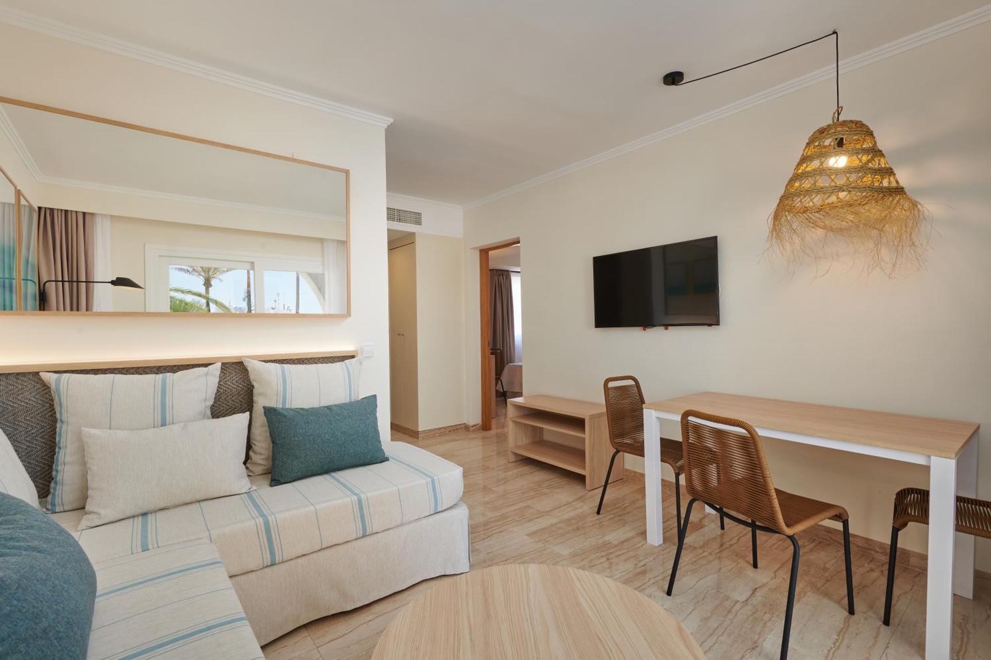 Grupotel Mar de Menorca - All Inclusive Es Canutells Esterno foto