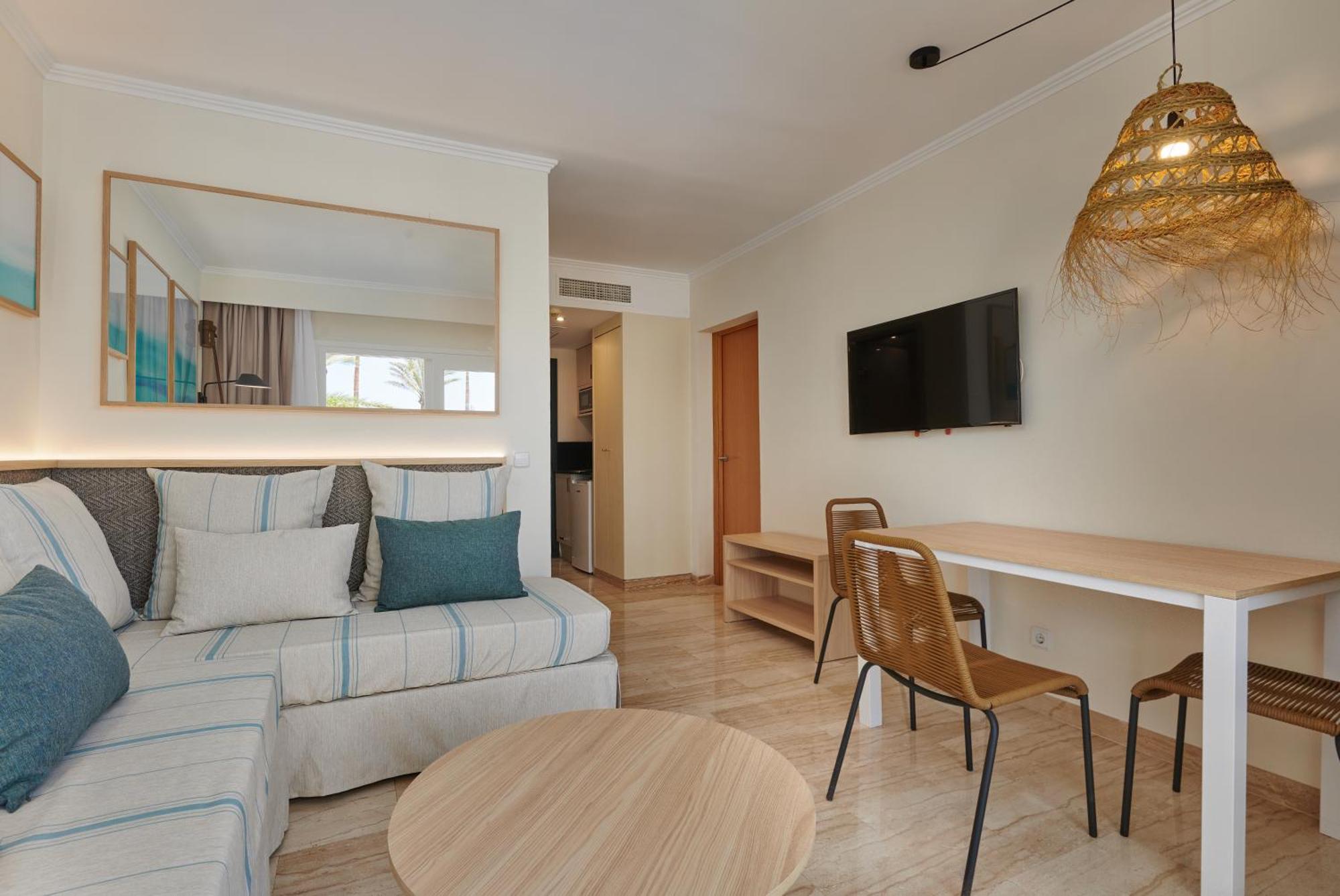 Grupotel Mar de Menorca - All Inclusive Es Canutells Esterno foto