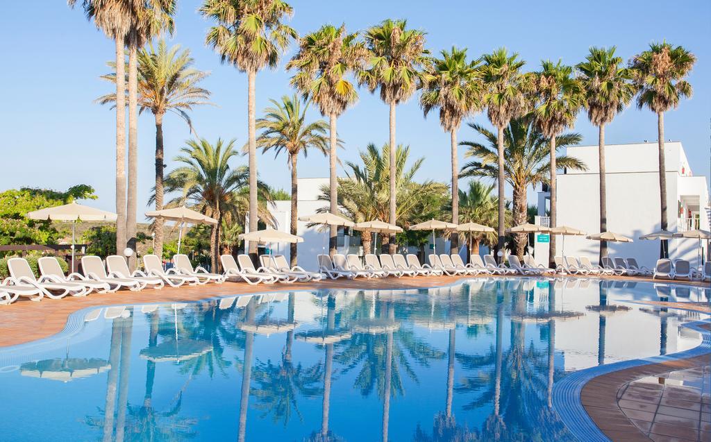 Grupotel Mar de Menorca - All Inclusive Es Canutells Esterno foto